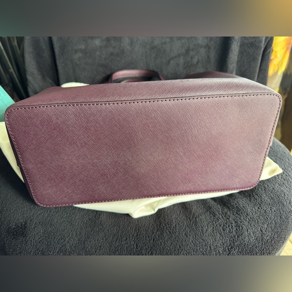 Kate Spade ♠️ - Picture 10 of 10